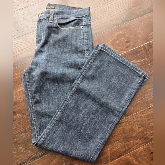 Studio Denim - Vintage Studio By Stein Mart - Women's Classic Denim Straight Leg Jeans